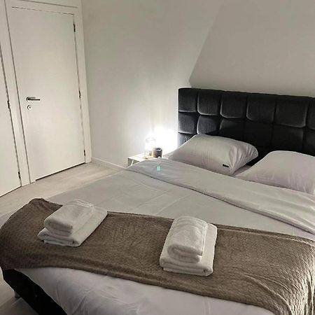 Ruime luxe kamer in centrum Brugge met badkamer! Buitenkant foto